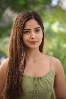 Kashmira Pardeshi Interview Photos